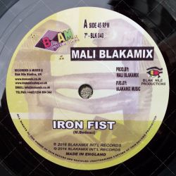 Mali Blakamix - Iron Fist
