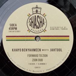 Khayo Benyahmeen meets Jah Tool - Forward To Zion