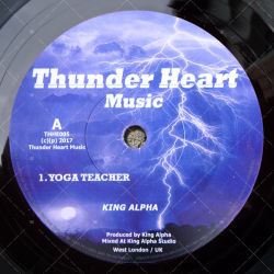 King Alpha - Yoga Teacher
